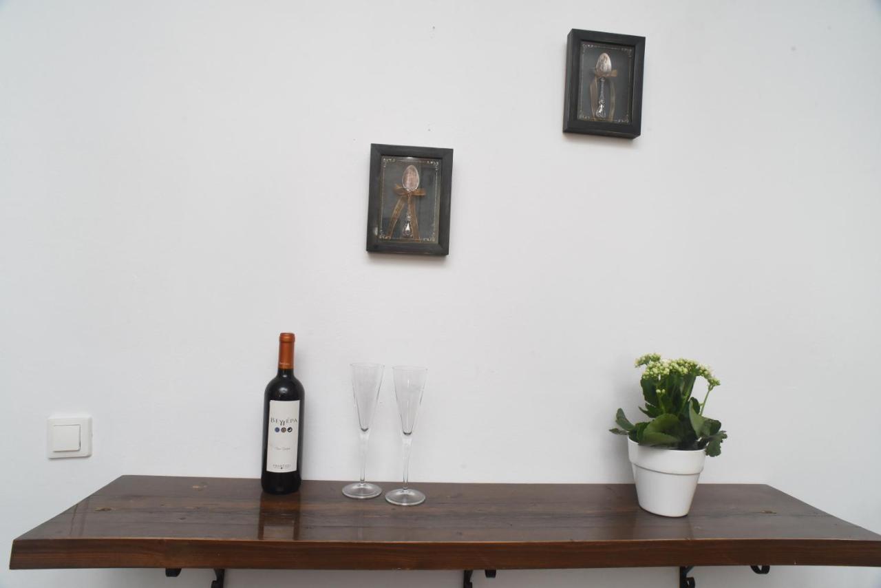 Little Yard Studios & Apartments #2 Naxos City Buitenkant foto