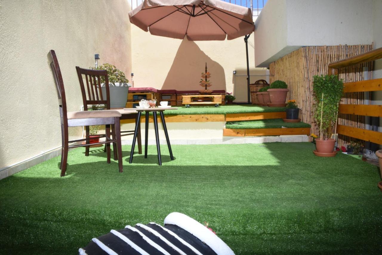 Little Yard Studios & Apartments #2 Naxos City Buitenkant foto